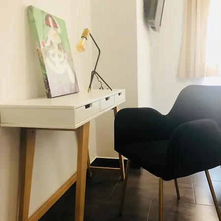 Alda De Reyes Hotel 2*