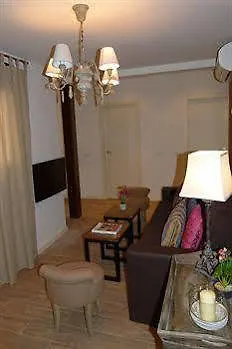 Alda De Reyes Hotel 2*